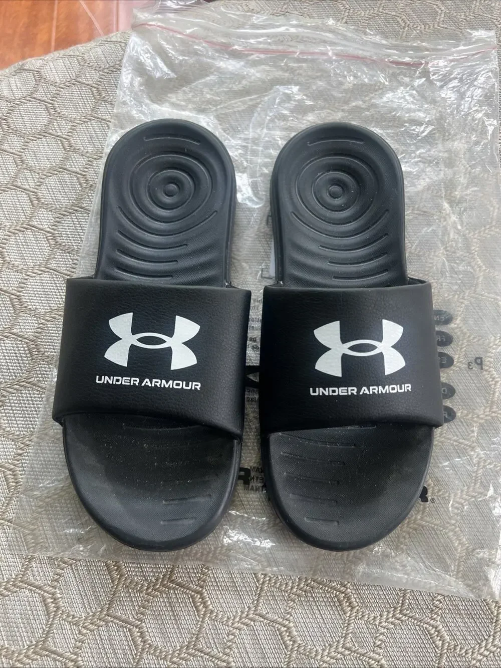Under Armour 3023772 Men UA Ansa Fix Slides, Black/White, Size 10